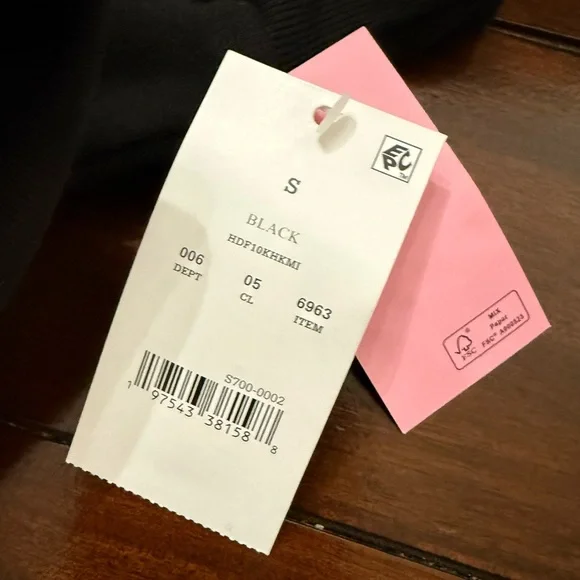 Kuromi Hoodie Plush Ear Sanrio Cosplay Kawaii Anime Black Hoodie Pullover S NWT - Picture 7 of 9